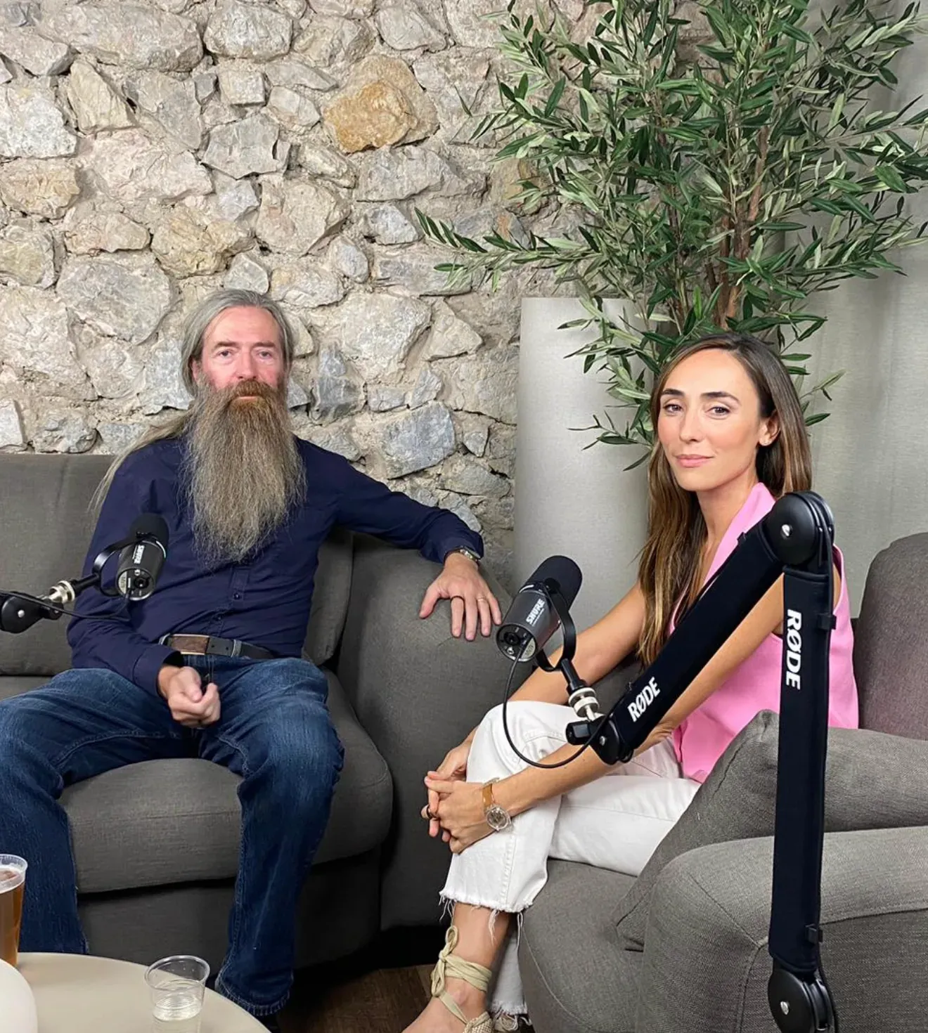 Aubrey de Grey y Clara Fernández durante entrevista
