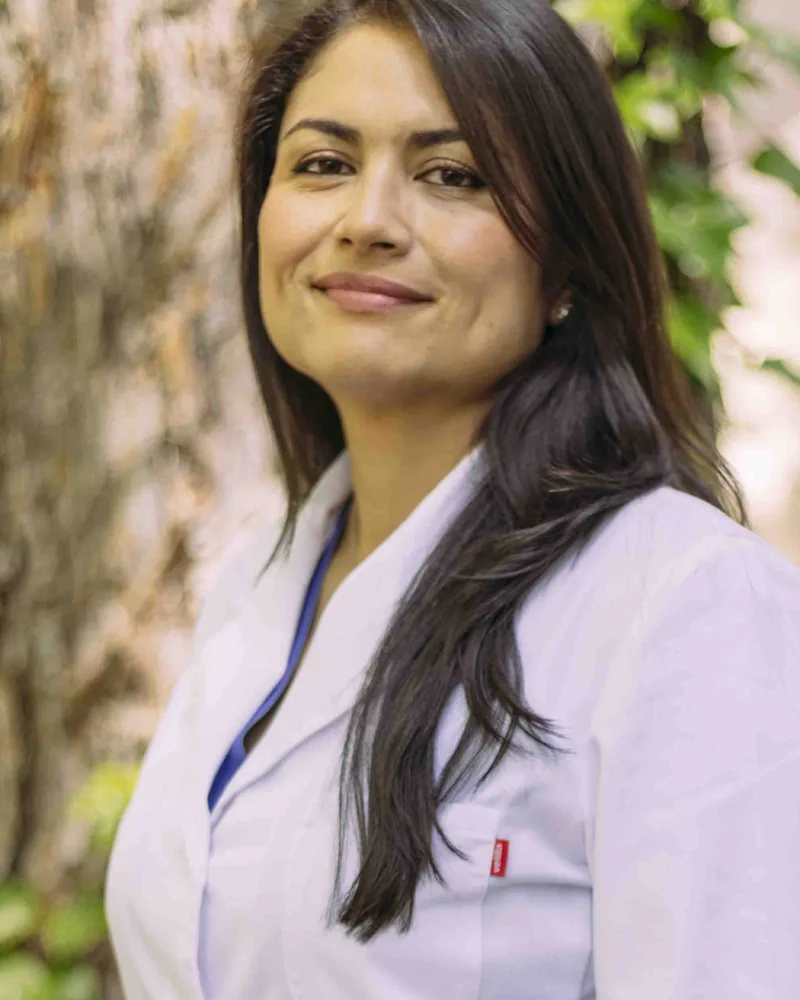 Dra. Jennifer Basagoitia